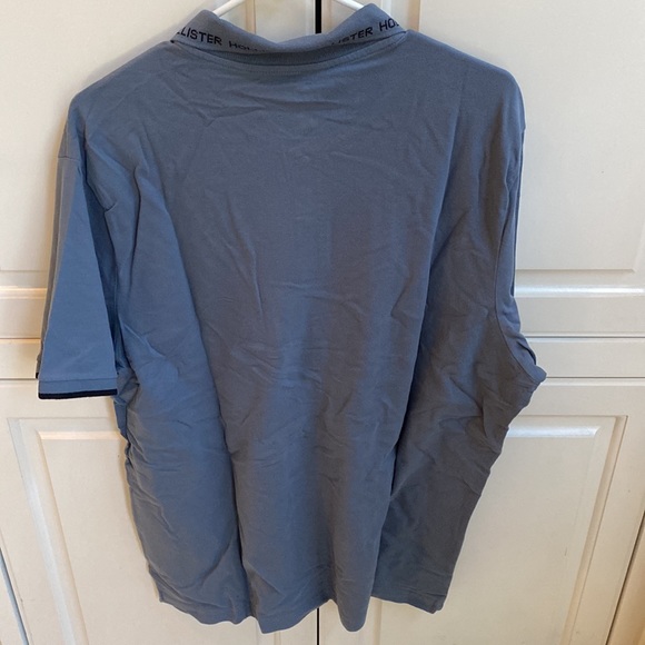 Men’s Hollister Polo- Size XXL- Brand New - Picture 3 of 3